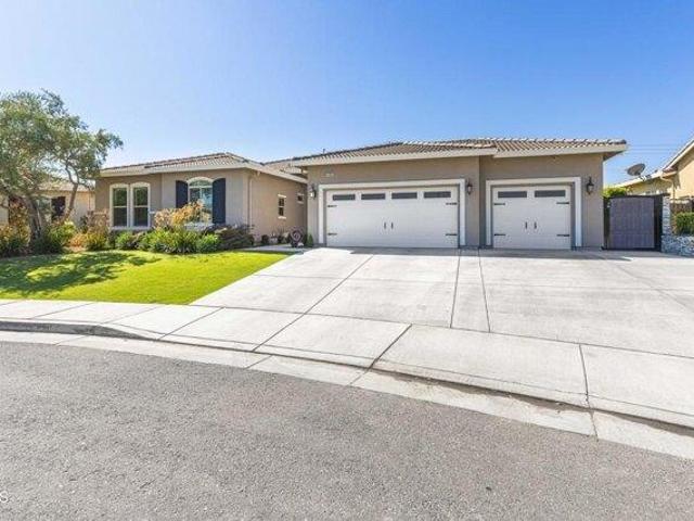 House for sale in Bakersfield, California