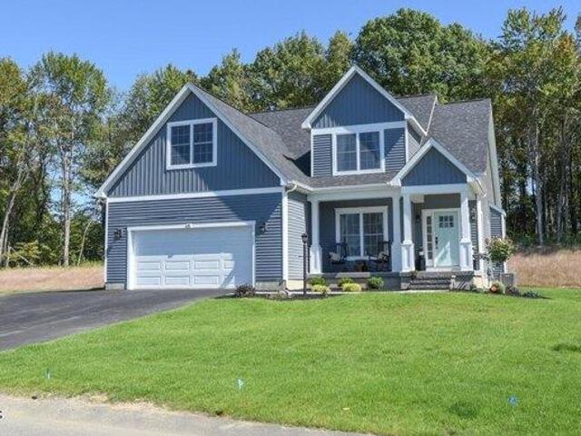 House for sale in Saratoga, New York