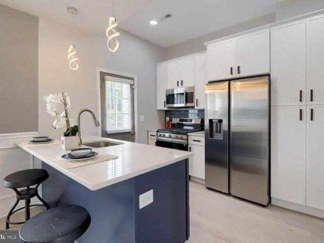 House for sale in Gibsonton, Maryland