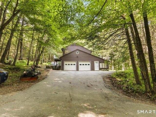 House for sale in Barkhamsted, Connecticut