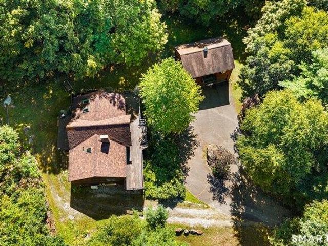 House for sale in Barkhamsted, Connecticut