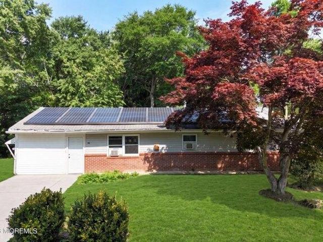 House for sale in Waretown, New Jersey