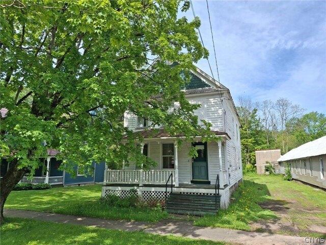 House for sale in Oneida, New York