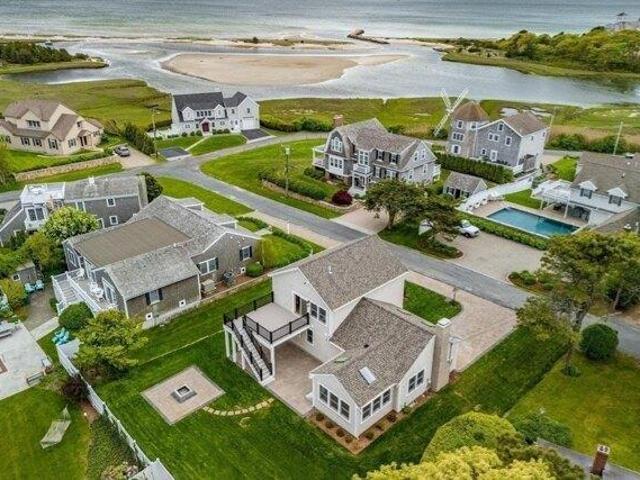 House for sale in Barnstable, Massachusetts