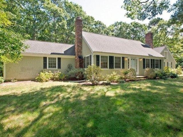 House for sale in Cummaquid Heights, Barnstable