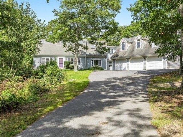 House for sale in Marstons Mills, Barnstable