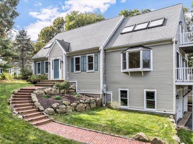 House for sale in Marstons Mills, Barnstable