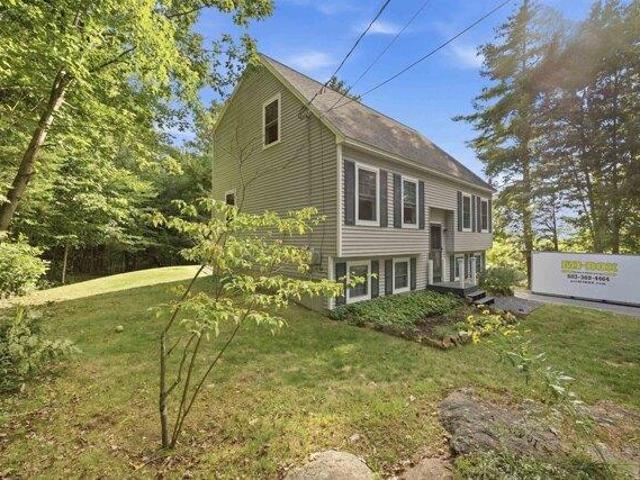 House for sale in Locke Lake Colony, Barnstead