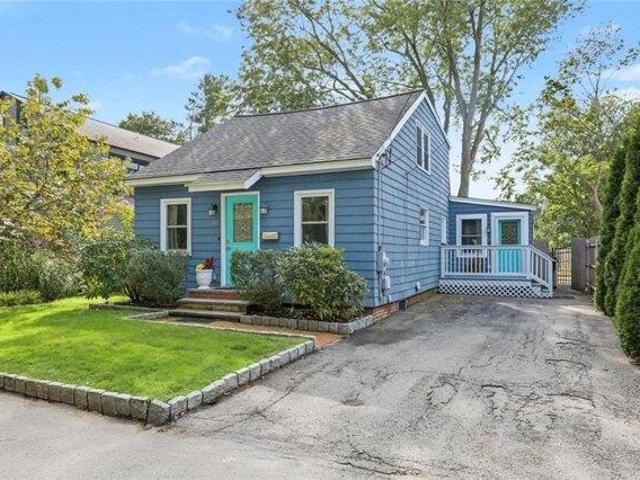 House for sale in Barrington, Bristol County