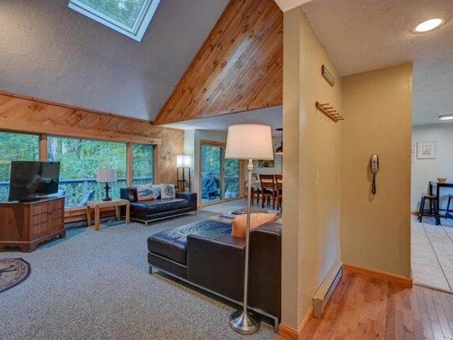 House for sale in Lower Bartlett, Bartlett