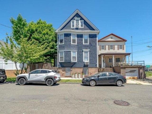 House for sale in Hudson, New Jersey