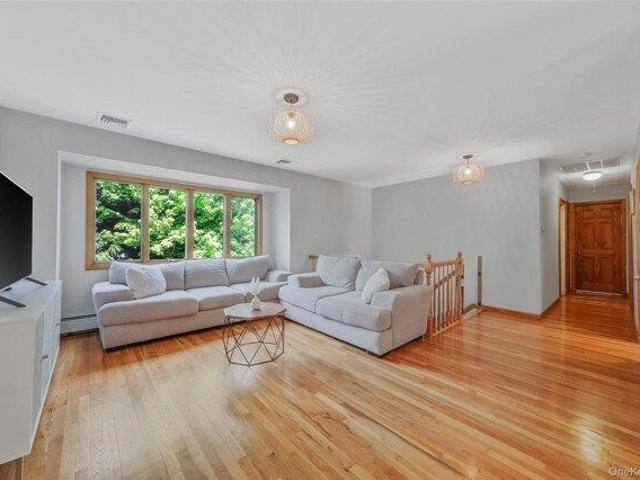 House for sale in Bohemia, New York