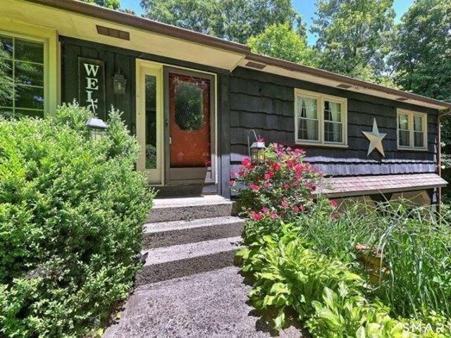 House for sale in Beacon Falls, Connecticut