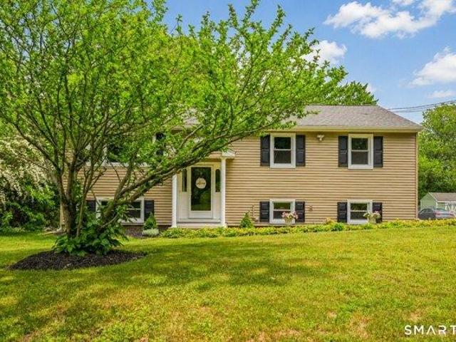 House for sale in Beacon Falls, Connecticut