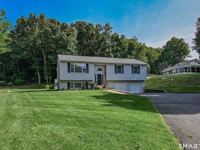 House for sale in Beacon Falls, Connecticut