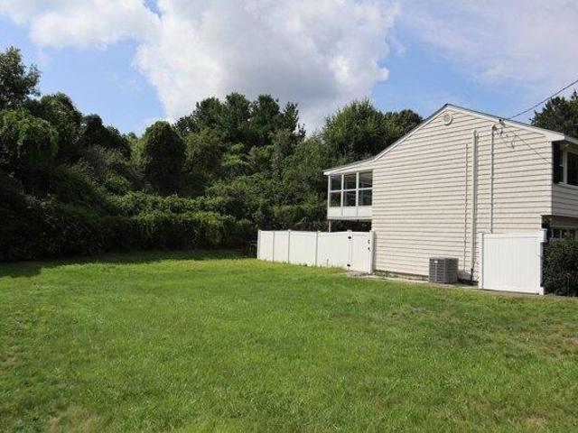 House for sale in Bedford, Middlesex County