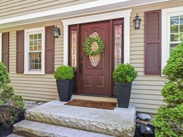 House for sale in New Hampshire