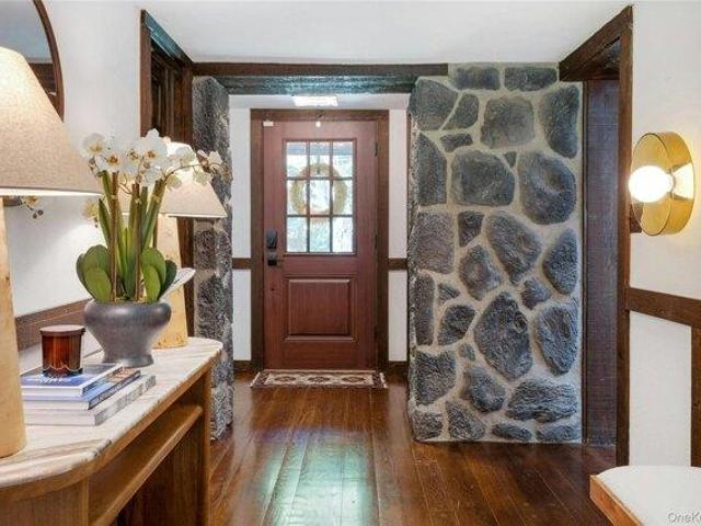 House for sale in Bedford, New York