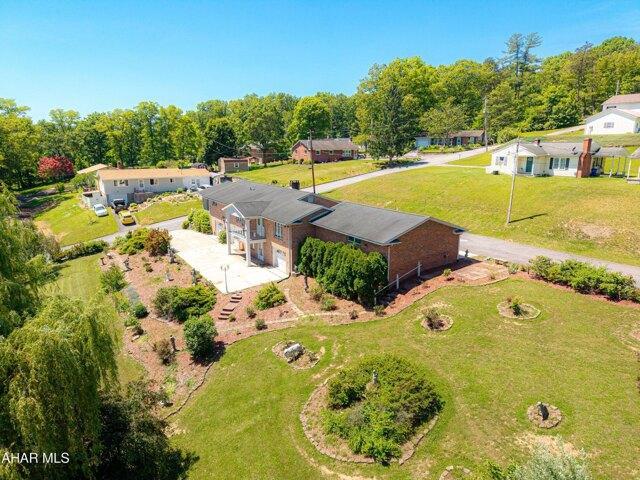 House for sale in Bedford, Pennsylvania