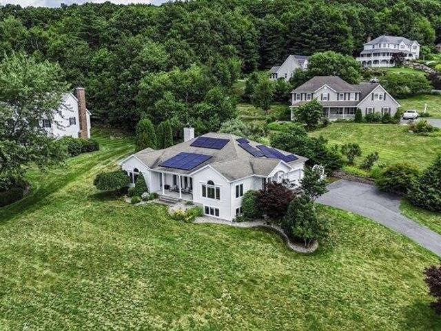 House for sale in Belchertown, Hampshire County