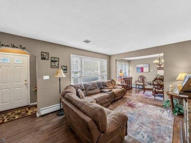 House for sale in Belleville, New Jersey