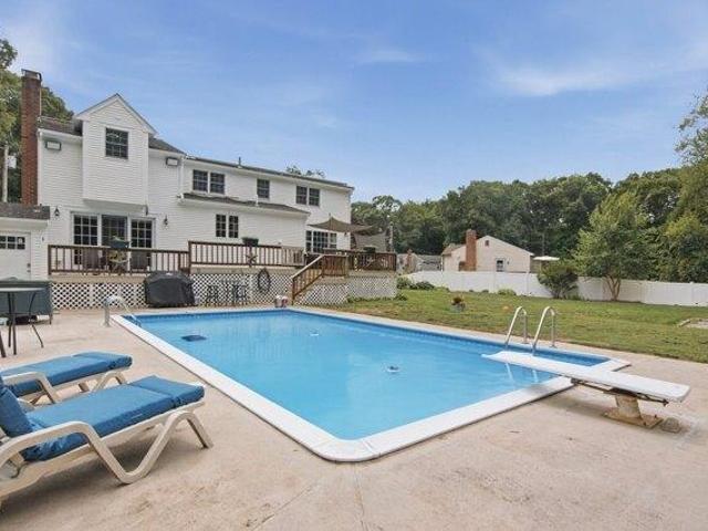 House for sale in Bellingham, Massachusetts