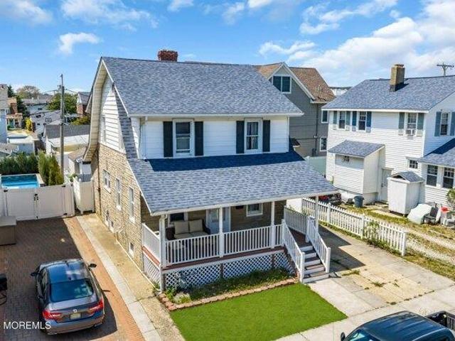 House for sale in Monmouth, New Jersey
