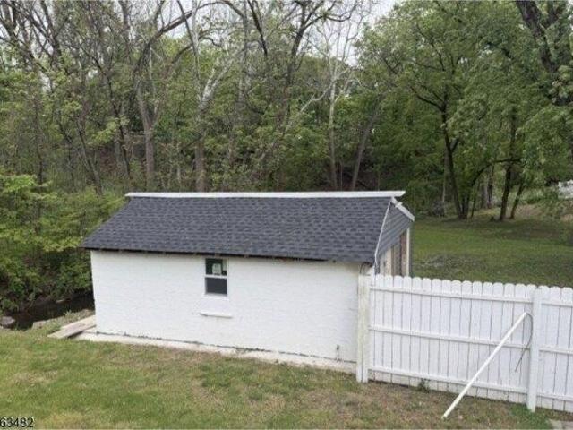 House for sale in Belvidere, Warren County