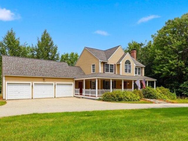 House for sale in New Hampshire