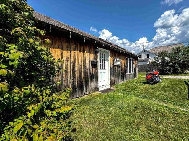 House for sale in Downtown Bennington Historic District, Bennington