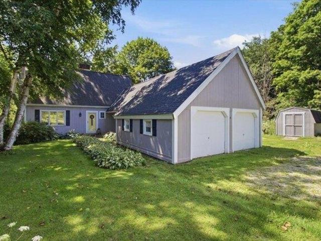House for sale in Bennington, Bennington County