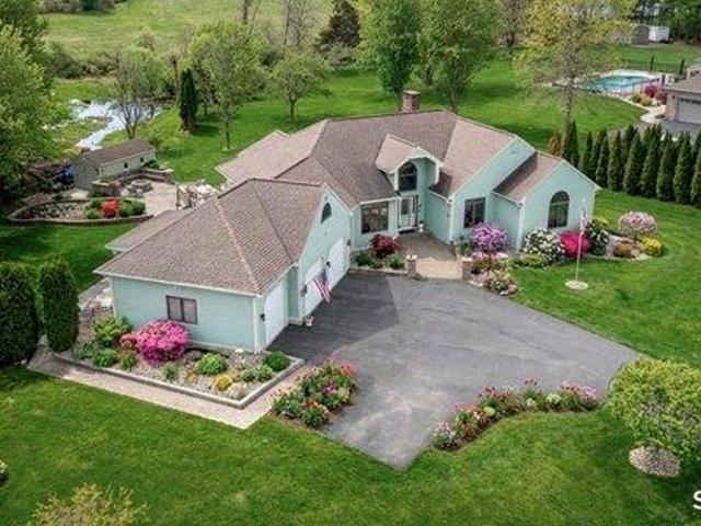 House for sale in Berlin, Connecticut