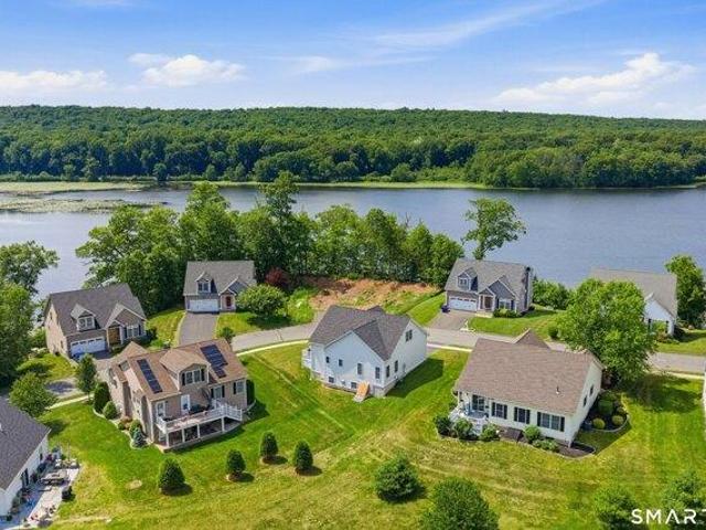 House for sale in Berlin, Connecticut