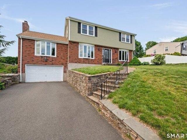 House for sale in Berlin, Connecticut