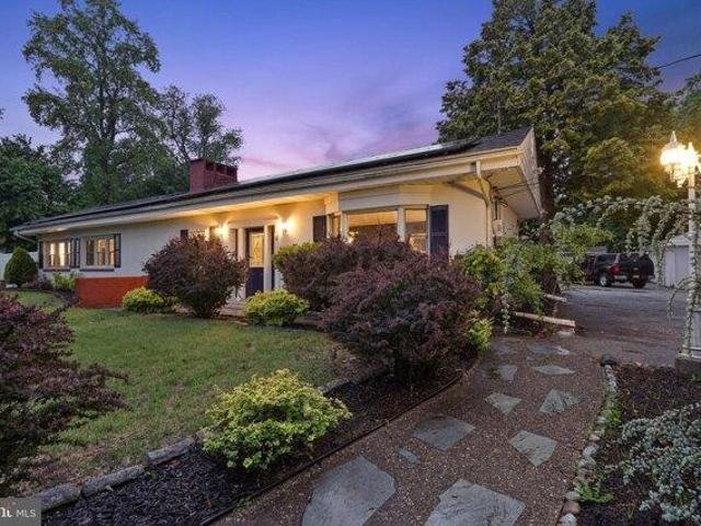 House for sale in Berlin, New Jersey
