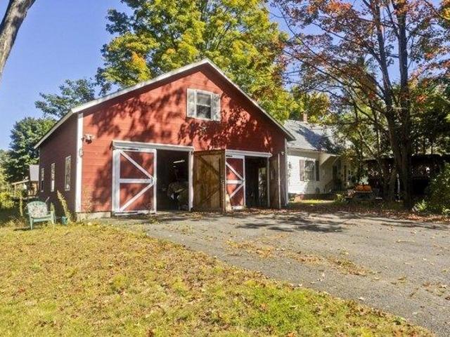House for sale in Hales Crossing, Bernardston