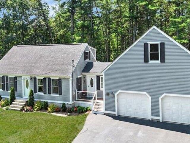 House for sale in Berwick, Maine