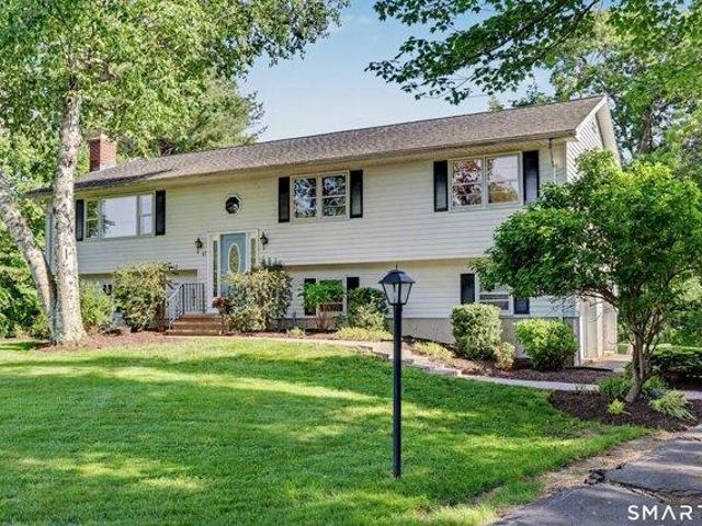 House for sale in Bethany, Connecticut