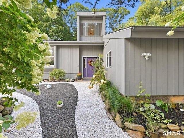 House for sale in Bethany, Connecticut
