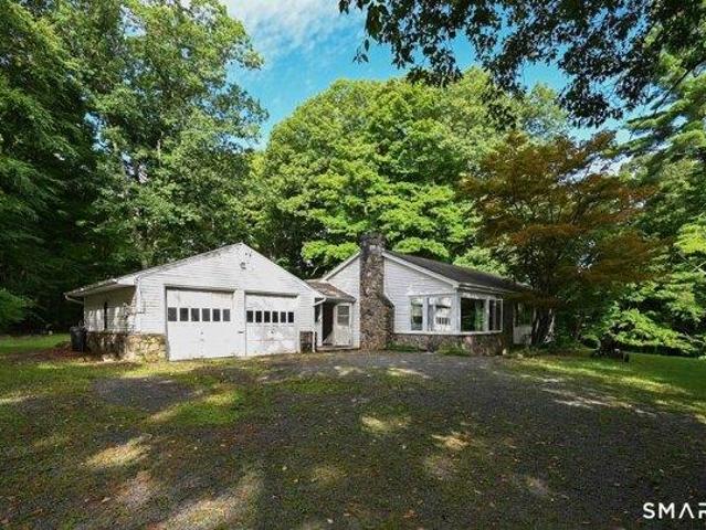 House for sale in Bethel, Western Connecticut Planning Region