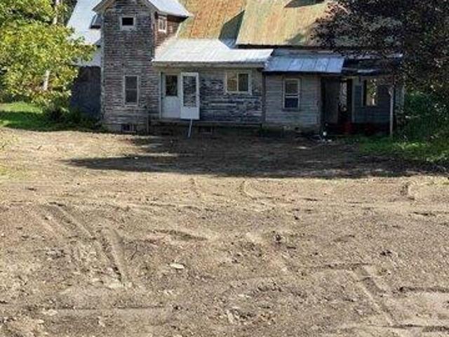 House for sale in East Bethel, Bethel