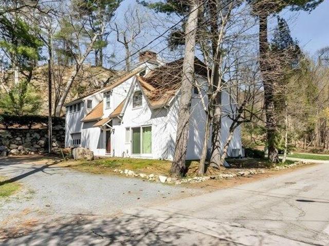 House for sale in Beverly, Massachusetts