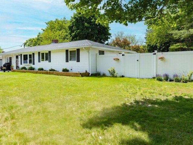 House for sale in Beverly, Massachusetts