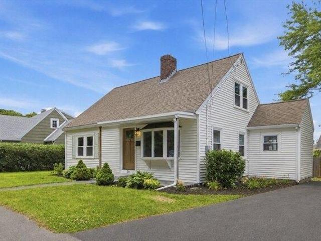 House for sale in Beverly, Massachusetts