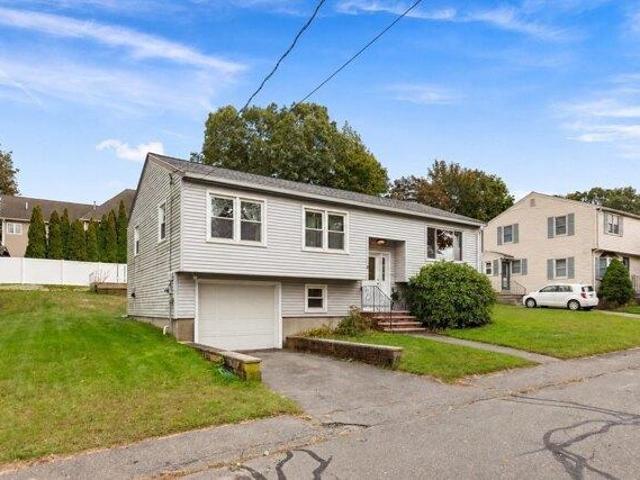 House for sale in Rial Side, Beverly