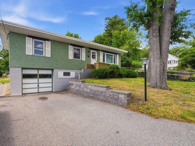 House for sale in Billerica, Massachusetts