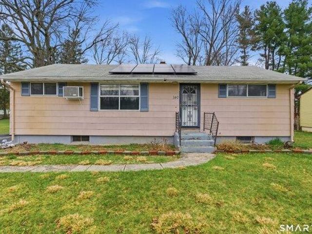 House for sale in Bloomfield, Connecticut