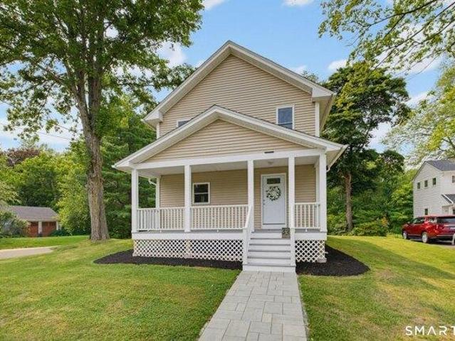 House for sale in Bloomfield, Connecticut