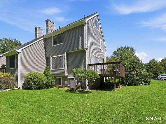 House for sale in Bloomfield, Connecticut