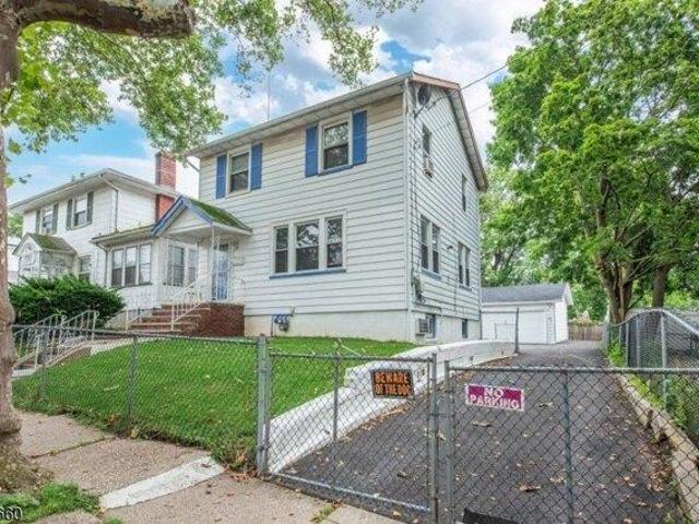 House for sale in Bloomfield, New Jersey